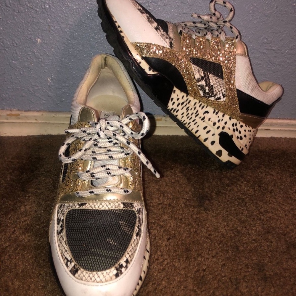 Steve Madden Barra Wedge Sneakers Glitter Snake Skin - Size 7.5M